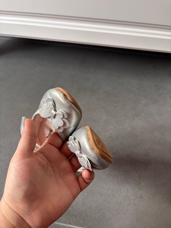 Kız Çocuk Bej Tokalı Babet Ayakkabı - Görsel 4