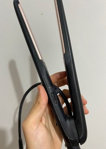 Beden Philips HP8321/00 Essential Care Siyah Saç Düzleştirici