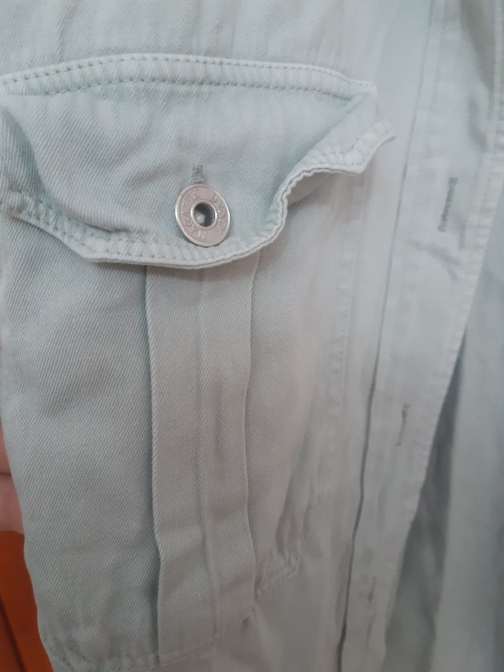 Düğmeli Uzun Kollu Keten Gömlek - Görsel 3