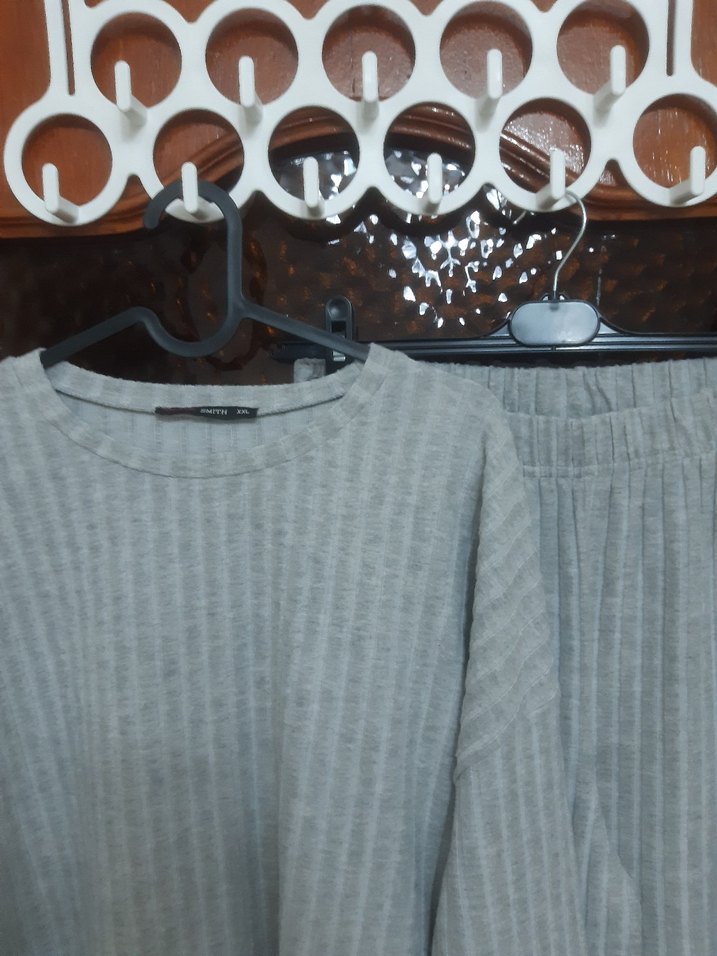 Gri Uzun Kollu Pliseli Kadın kazak Takım - Görsel 2