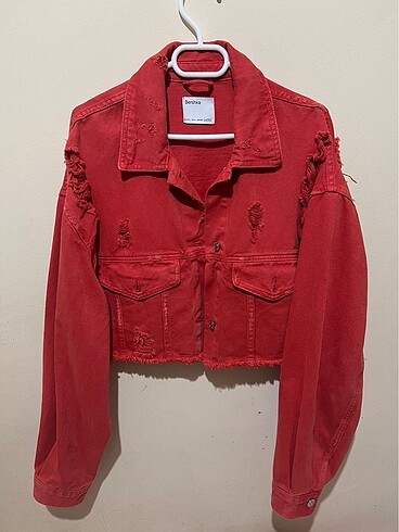 Bershka ovırsıze crop kot ceket