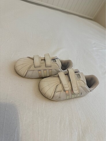 21 Beden ADİDAS BEBEK İLK ADIM AYAKKABI