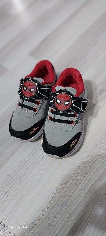 Çocuk spor ayakkabı