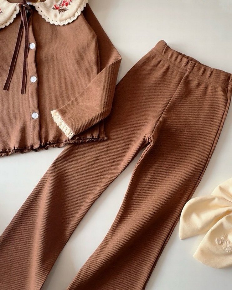 bebe yaka nakışlı kız çocuk takım - Görsel 3