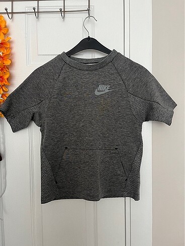 Nike Tişört