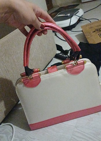 Pembe Tokalı Deri Kadın Çanta - Görsel 2