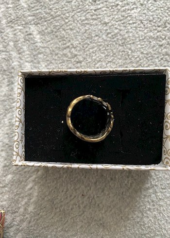 Kahverengi Yılan Desenli Tokalı Kadın Yüzük - Görsel 4