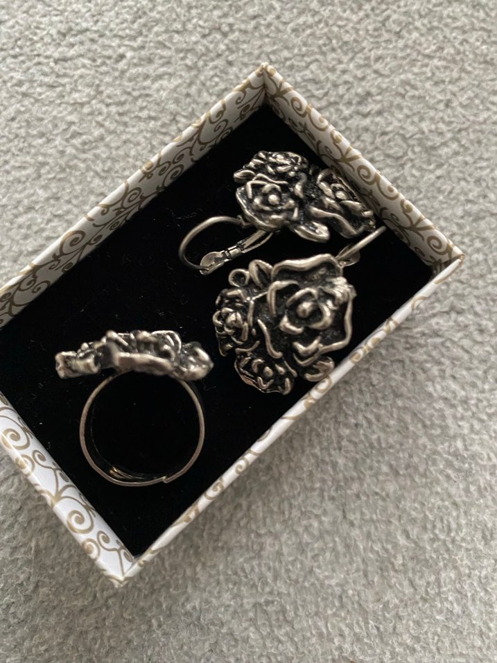 Koyu Gri Çiçek Desenli Vintage Kadın Yüzük - Görsel 2
