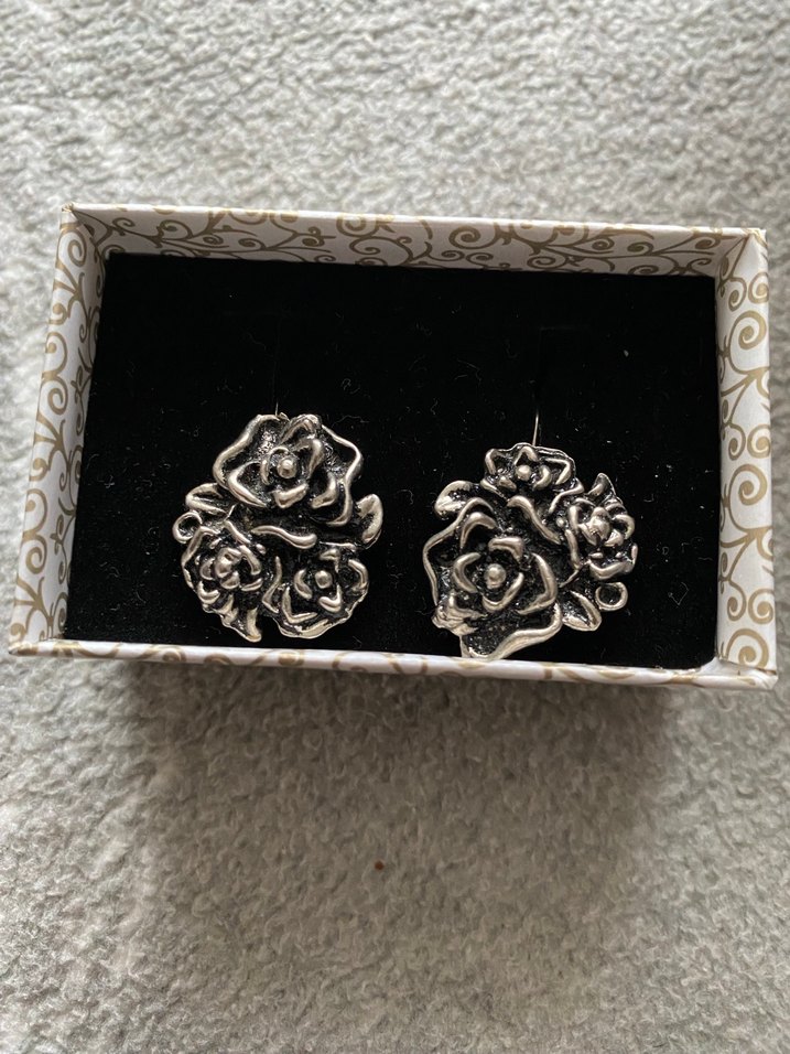 Koyu Gri Çiçek Desenli Vintage Kadın Yüzük - Görsel 3