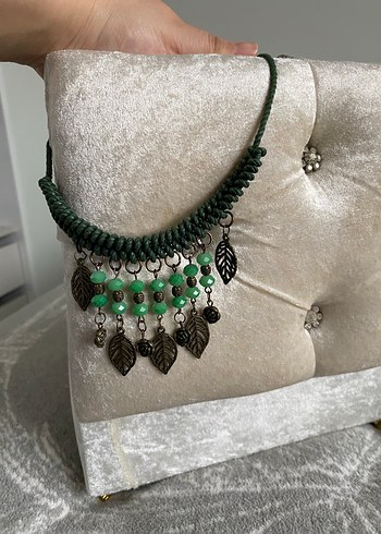 Uzun Yeşil Boncuklu Bohem Kolye - Görsel 2