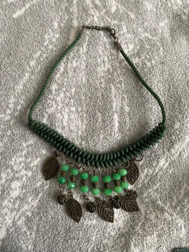 Uzun Yeşil Boncuklu Bohem Kolye - Görsel 3