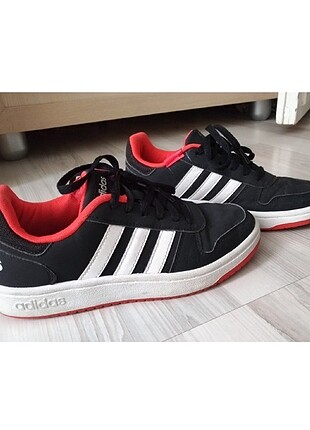 Adidas orjinal spor ayakkabı 