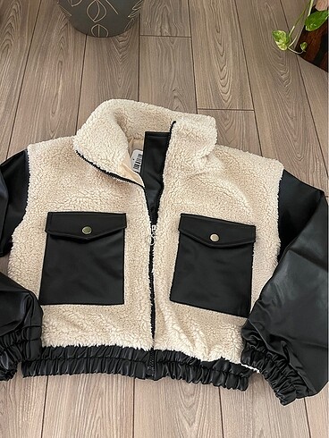 YENİ SEZON DERİ GARNİLİ PELUŞ CEKET M/38