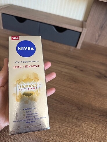 Leke karşıtı krem