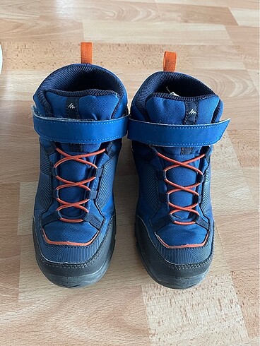 Decathlon su geçirmez bot(34 numara)