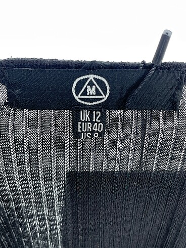 40 Beden siyah Renk Missguided Bluz %70 İndirimli.