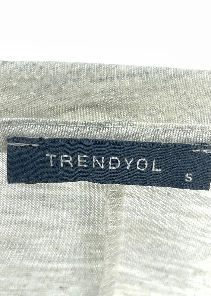 Trendyol & Milla T-shirt %70 İndirimli. - Görsel 4