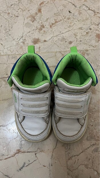 Adidas unisex çocuk sneakers 23 numara