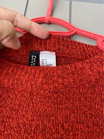 H&M Kazak
