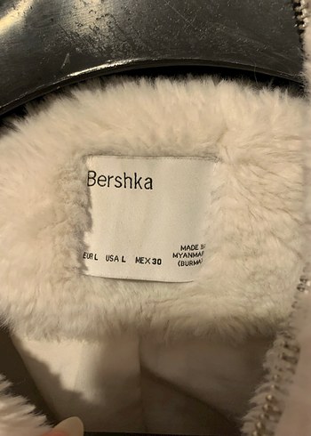 Kürklü Beyaz Kapüşonlu Kadın Ceket - Görsel 3