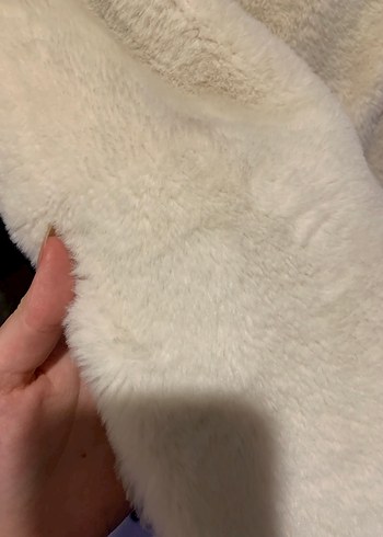 Kürklü Beyaz Kapüşonlu Kadın Ceket - Görsel 2