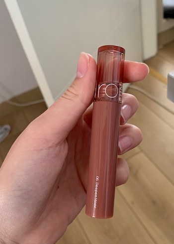 Kiko rom and - Gloss 06 DeepenMoor