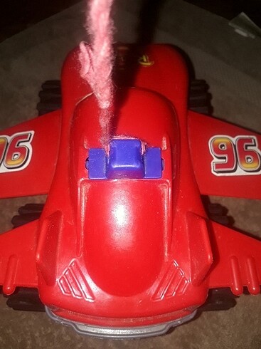  Beden Şimşek McQueen araba