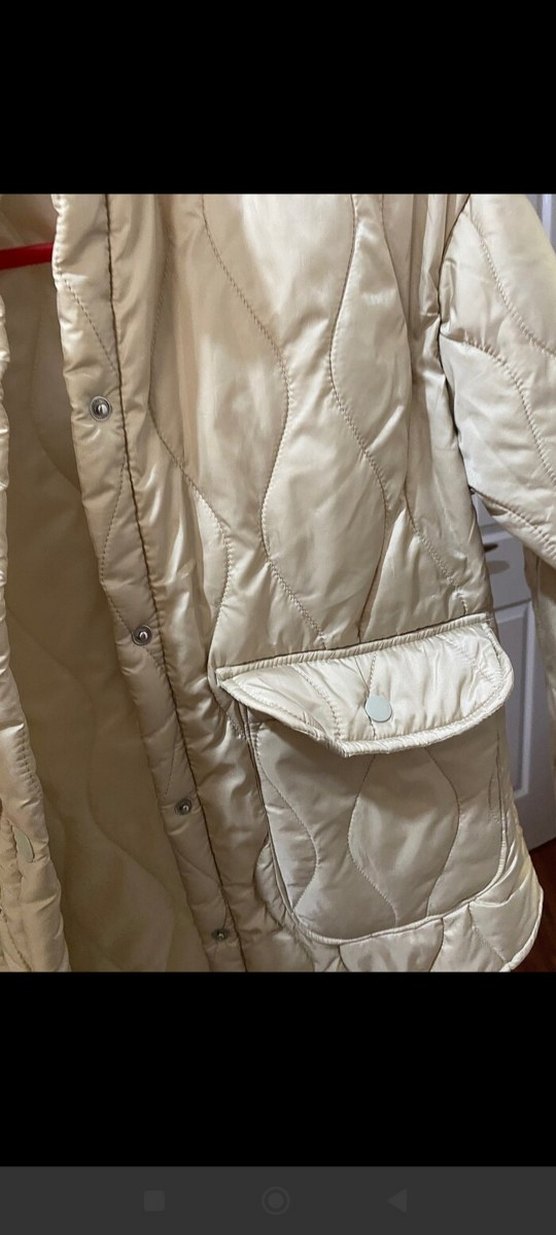 Düğmeli Beyaz Midi Kadın Kapitone Ceket - Görsel 3