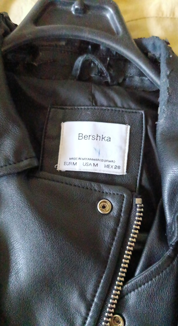 BERSHKA Kadın Siyah Deri Biker Ceket - Görsel 4