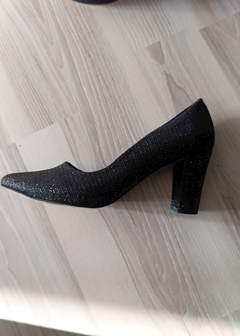 Kadın Siyah Pliseli Topuklu ayakkabı - Görsel 4