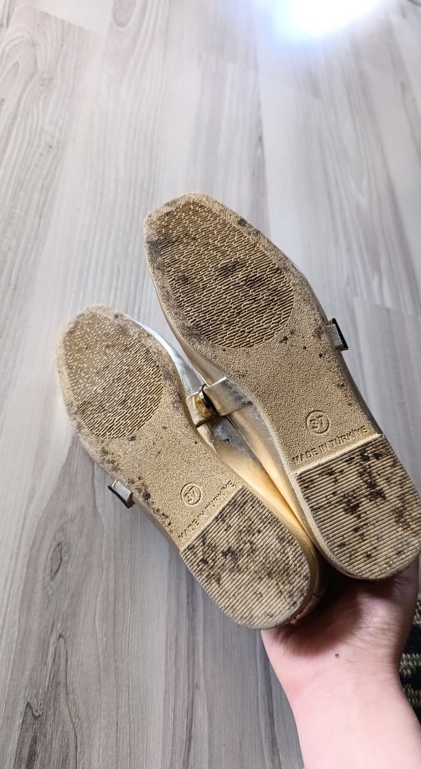 Klasik Zarif Gold Tokalı Kadın Babet - Görsel 5