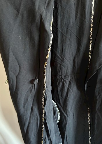 Düğmeli Siyah Kadın Uzun Trençkot - Görsel 3