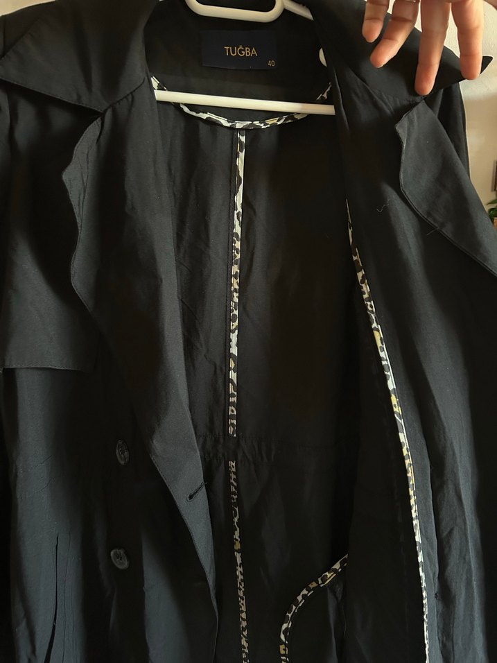 Düğmeli Siyah Kadın Uzun Trençkot - Görsel 4