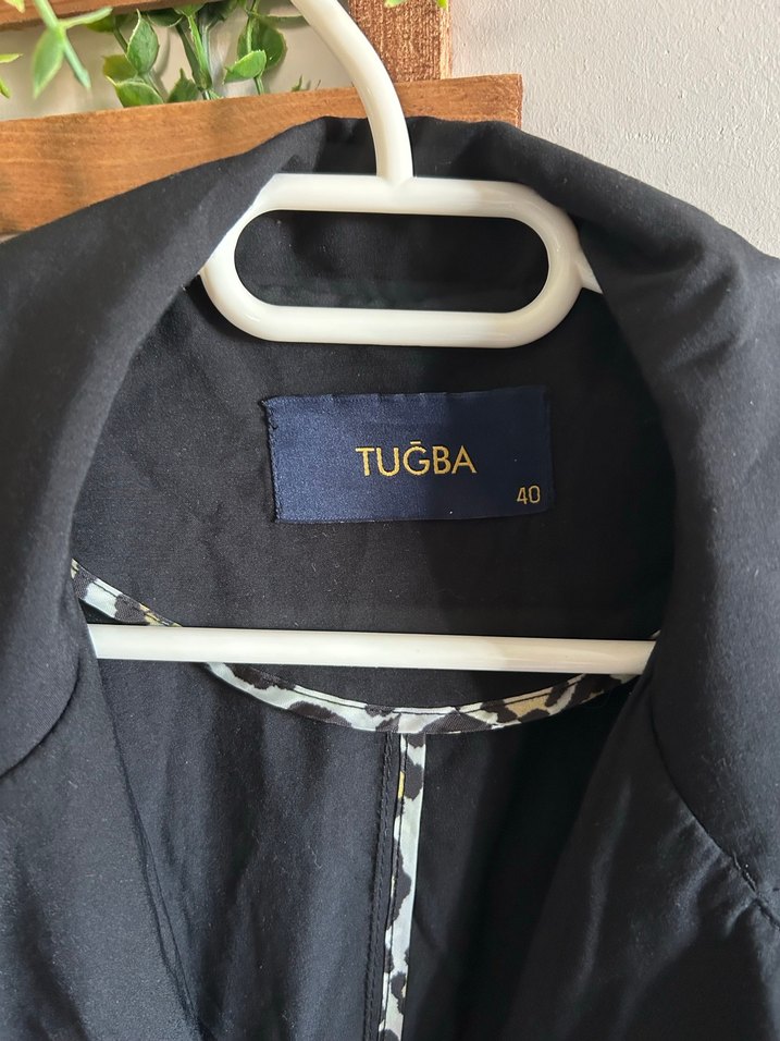 Düğmeli Siyah Kadın Uzun Trençkot - Görsel 2