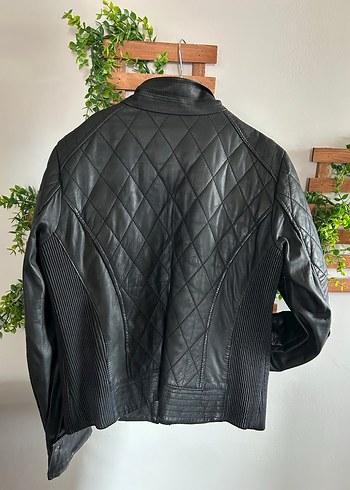 Kemer Detaylı Siyah Deri Biker Ceket - Görsel 2