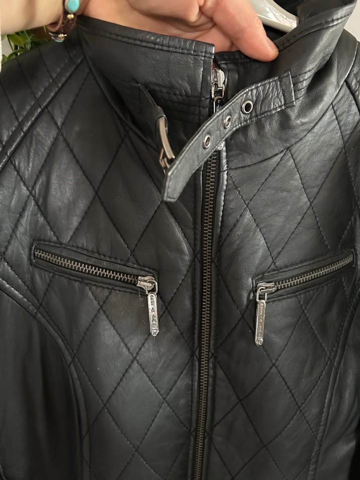 Kemer Detaylı Siyah Deri Biker Ceket - Görsel 3