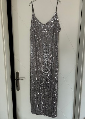Gri Payetli Uzun Abiye Elbise - Görsel 2
