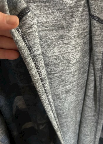 Gri Kamuflaj Desenli Uzun Kadın hırka - Görsel 2