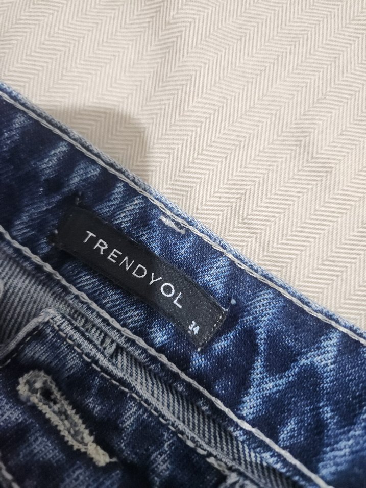 Kadın Mavi Denim Mini Şort - Görsel 3