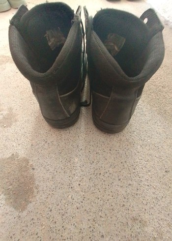 YDS Erkek Bot - Görsel 2