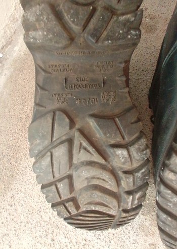 YDS Erkek Bot - Görsel 7