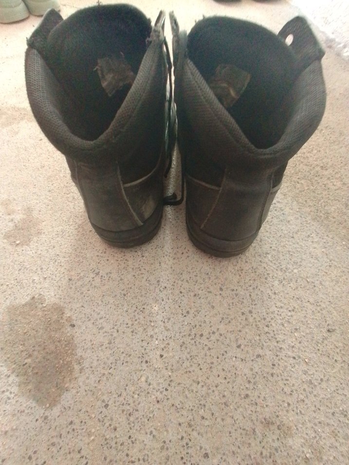 YDS Erkek Bot - Görsel 2