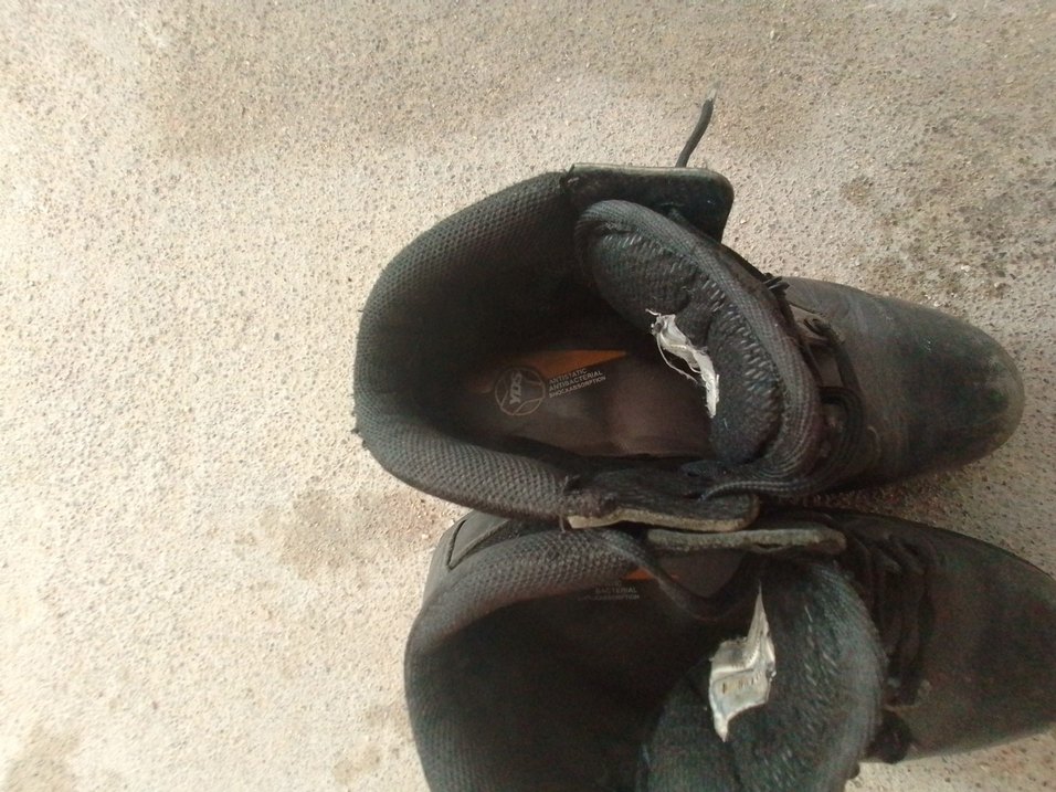 YDS Erkek Bot - Görsel 3