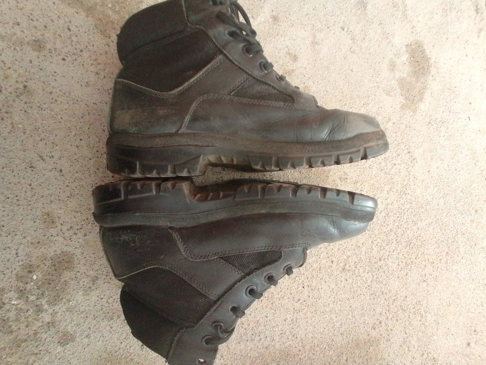 YDS Erkek Bot - Görsel 4