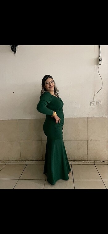 Yeşil elbise - Görsel 3