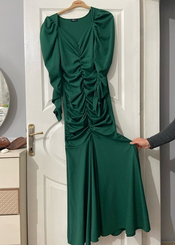 Yeşil elbise - Görsel 2