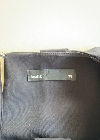 38 Beden Batik Elbise