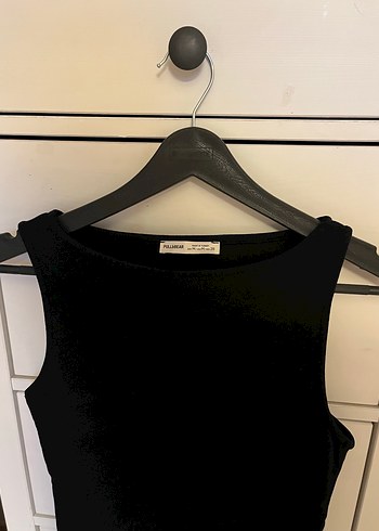 Pull and Bear Siyah Kolsuz Elbise
