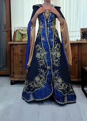 Kına elbisesi