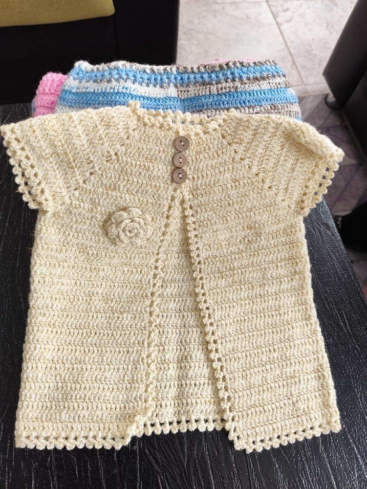 Çocuk Bej Örgü Hırka - Görsel 2